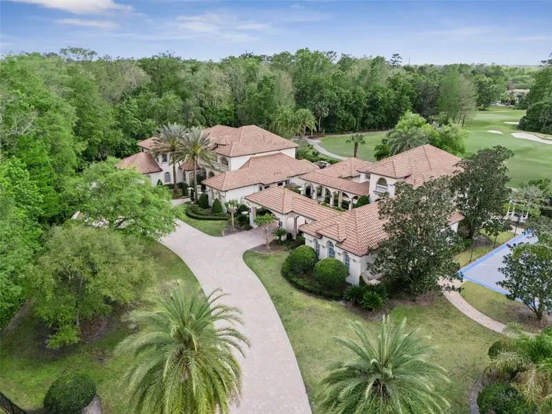 Alaqua Lakes listing