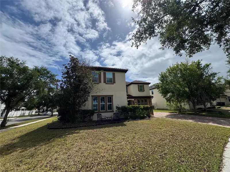 6152 Golden Dewdrop Trl, FL