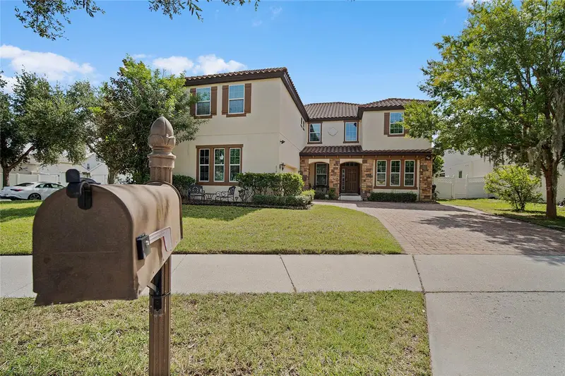 6152 Golden Dewdrop Trl, FL