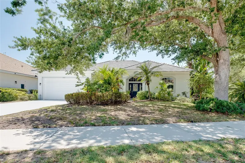 360 Cedarbrook Ct, FL
