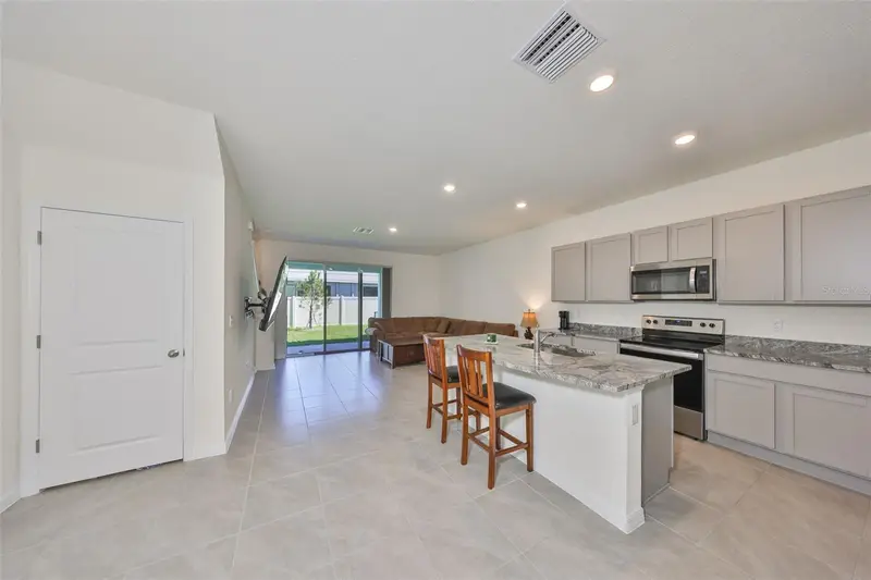 1504 Colt Creek Pl, FL