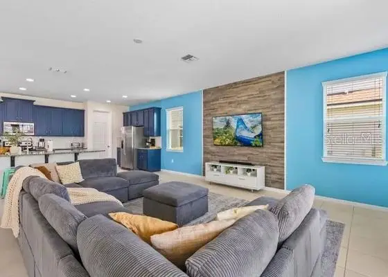 9042 Sunshine Ridge Loop, FL