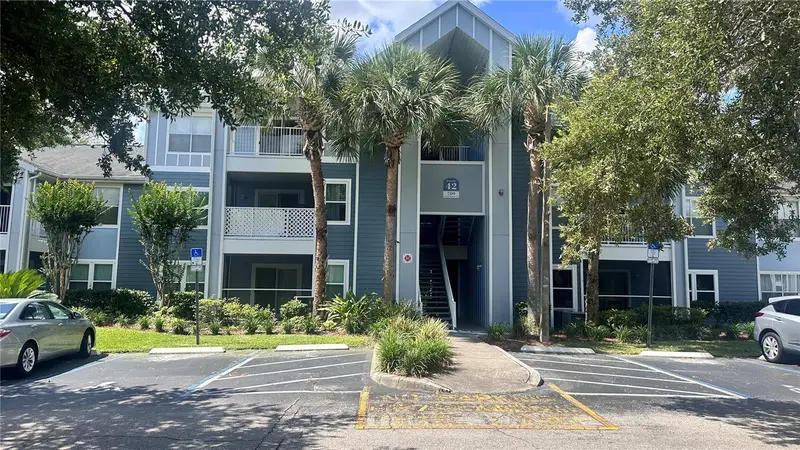 709 Secret Harbor Ln #111, FL