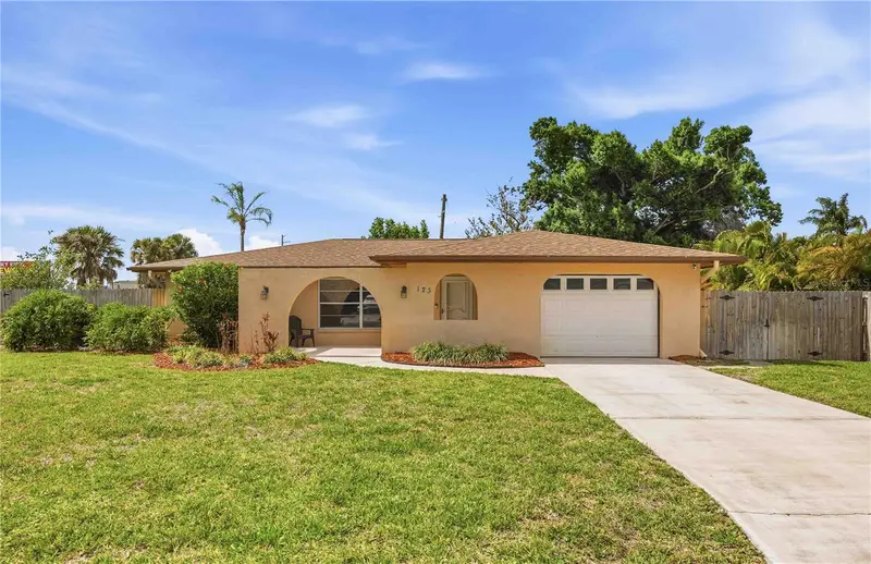 123 Altair Rd, FL
