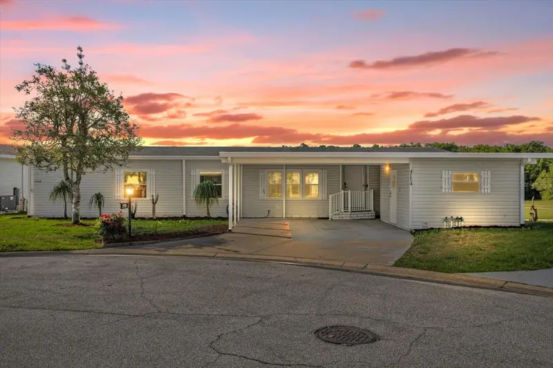 Zellwood Station listing