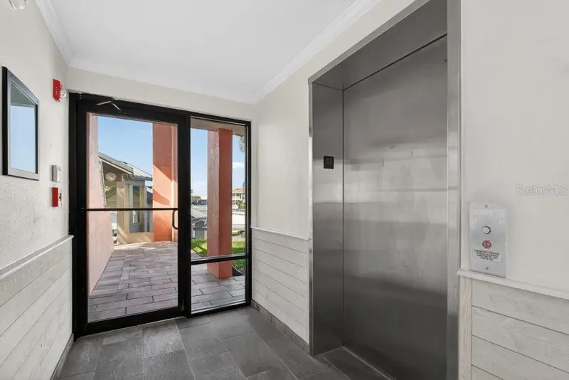 6170 A1a S #215, FL