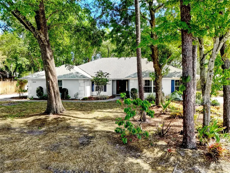 1825 Seneca Blvd, FL