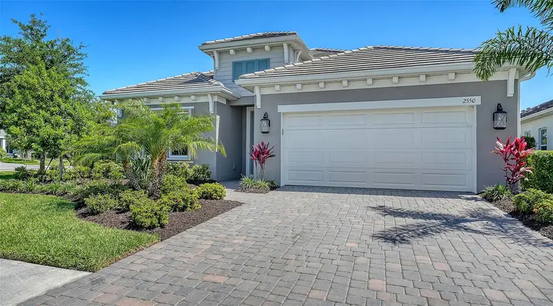 2550 Wild Cherry Path, FL