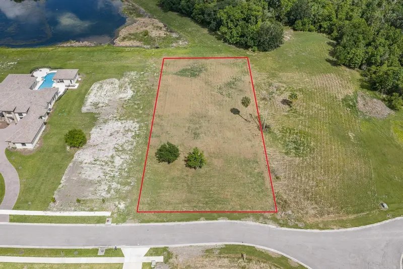 15322 Fishhawk Heights Run, FL