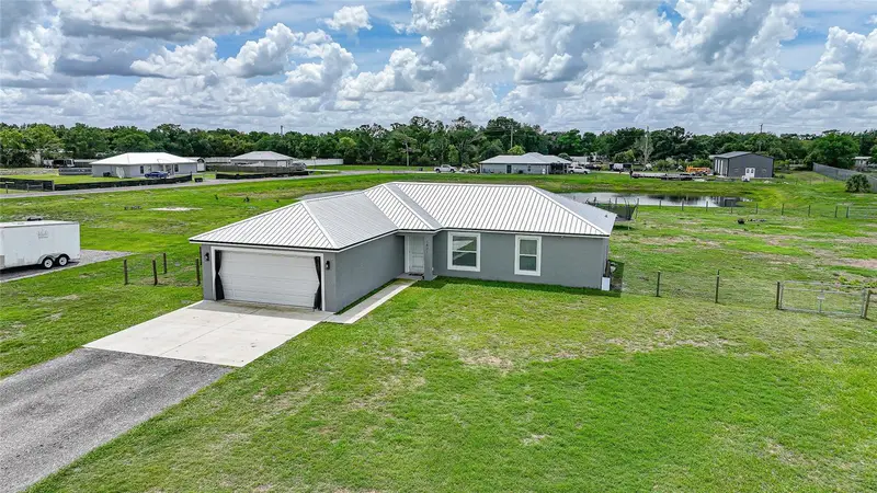 1601 Se Sheila Dr, FL