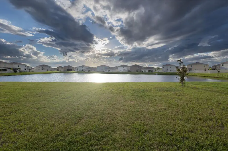 16546 Mosaic Oar Dr, FL