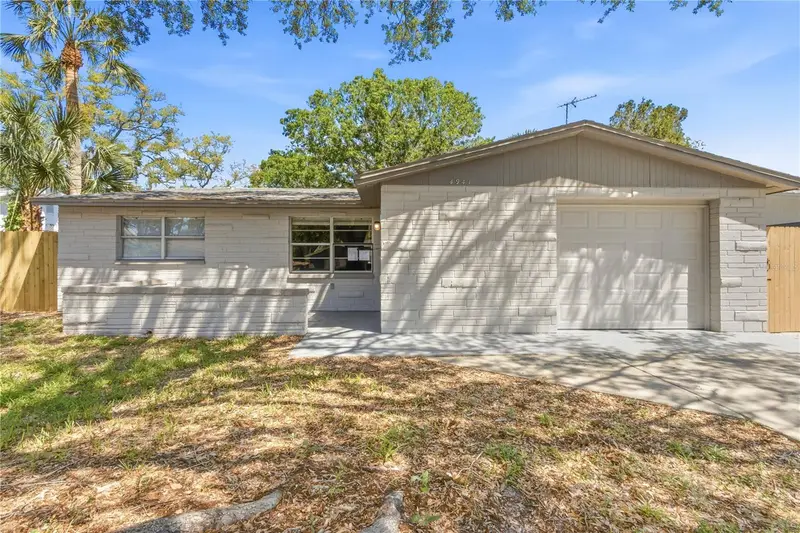 4941 Amherst Ct, FL
