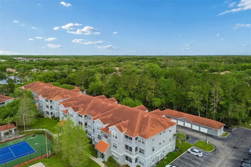 18001 Richmond Place Dr #1030, FL