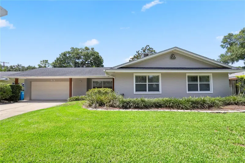 2130 Deloraine Trl, FL