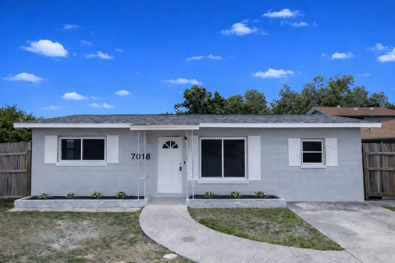 7018 54th Ave N, FL