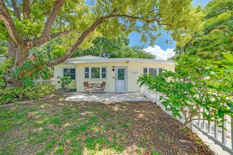 4413 W Rogers Ave, FL