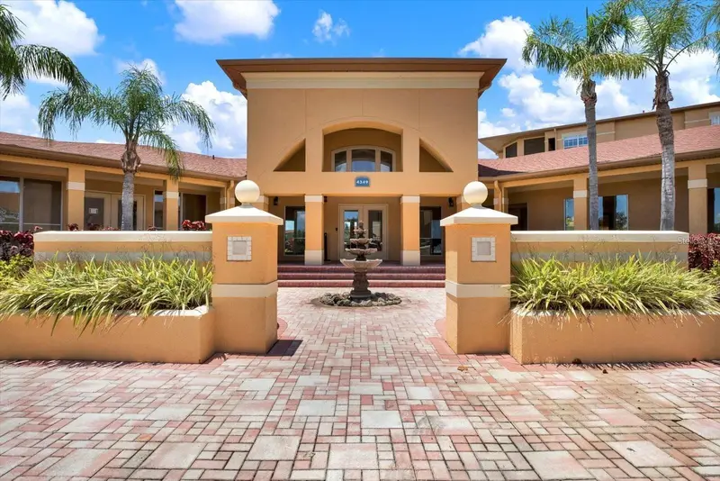 4333 Bayside Village Dr #229, FL