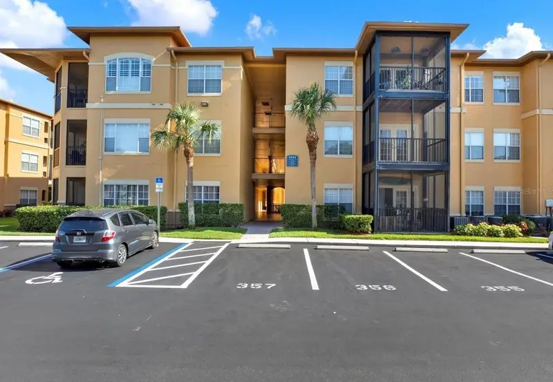 4333 Bayside Village Dr #229, FL