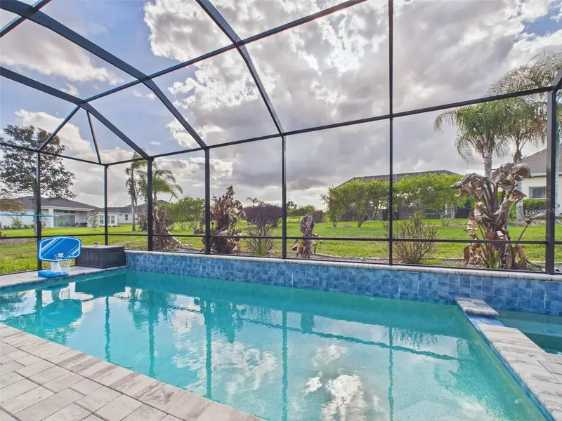 13539 Carryback Dr, FL