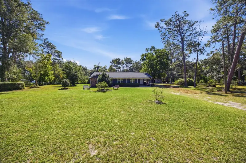 1638 Sw King St, FL
