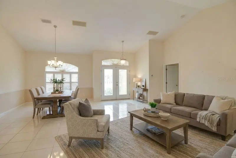 5084 Winter Rose Way, FL
