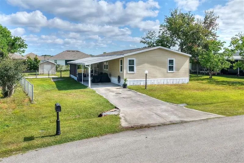 3071 Keuka Loop, FL