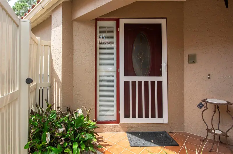 491 St Tropez Cir Ne, FL