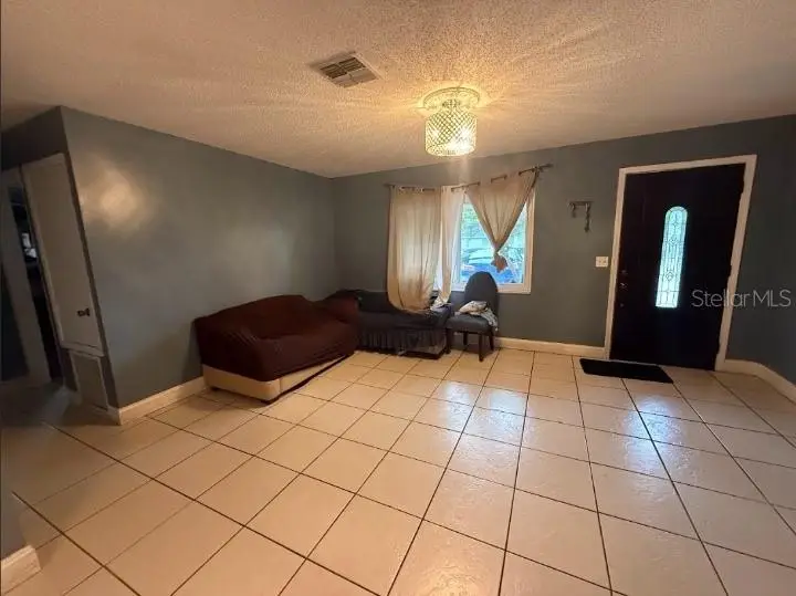 2533 El Portal Ave, FL