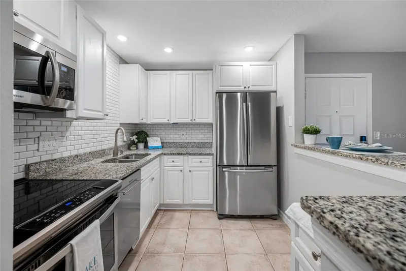 3295 Fox Chase #105, FL