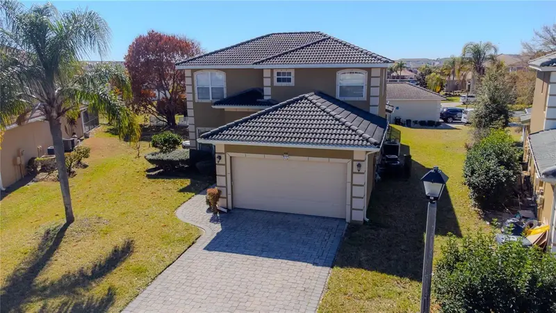 416 Vista Loop, FL