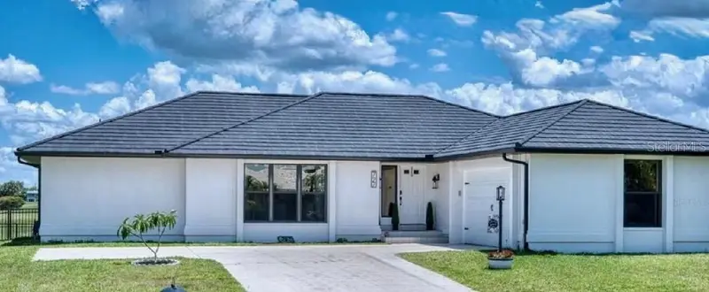 727 Monaco Dr, FL