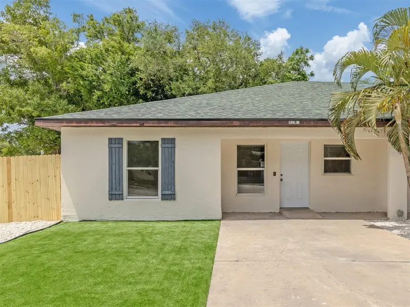5636 6th Street Ct E, FL