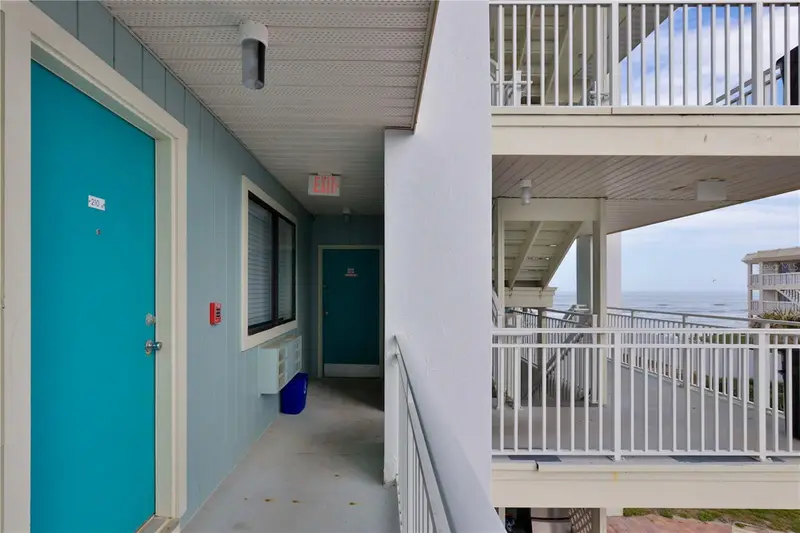 3509 S Atlantic Ave #210, FL