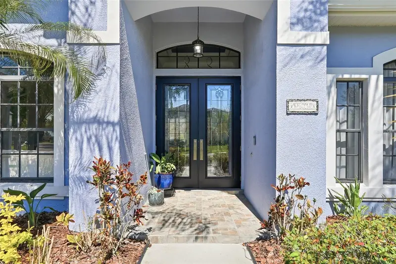 7101 Hatpin Loop, FL