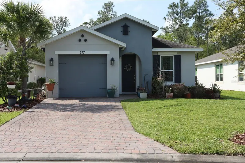 377 Vestrella Dr, FL
