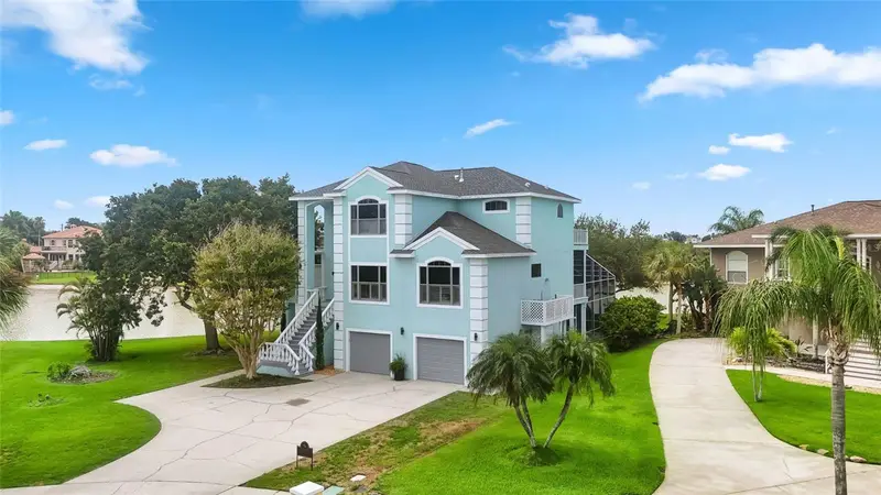 2106 Pelican Ct, FL
