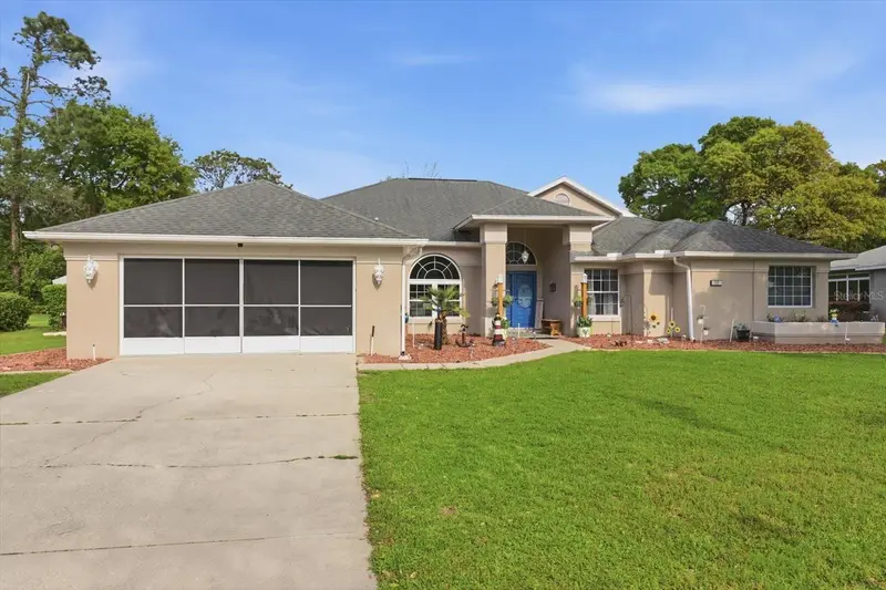 30 Pine St, FL