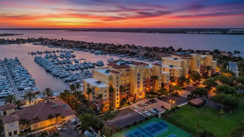 606 Riviera Dunes Way #201, FL