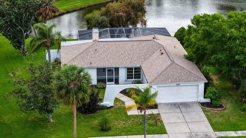 4368 Kingston Loop, FL