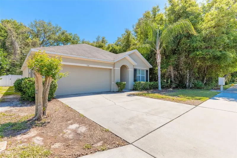 116 Fishermans Cove Dr, FL