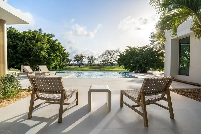 11 Golf View Drive, PR