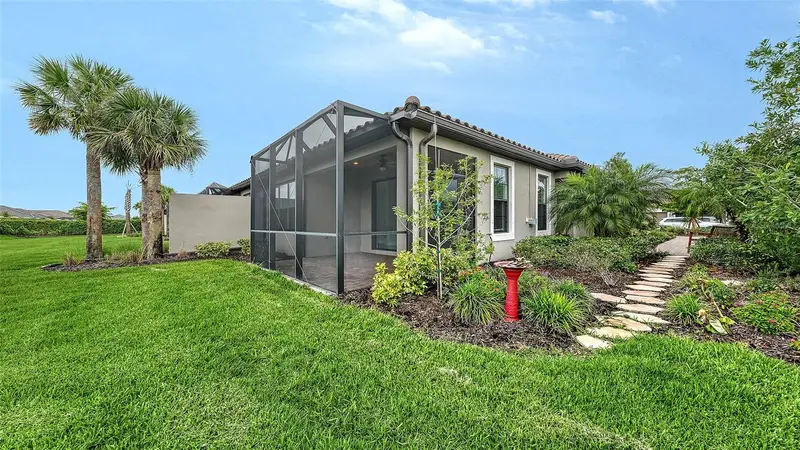 10089 Morning Mist Ln Ln, FL