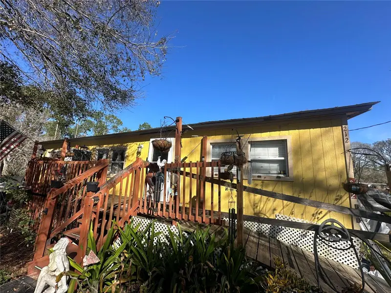 212 Ballard Rd, FL