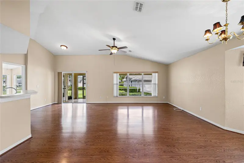 2724 Golf Lake Dr #26, FL