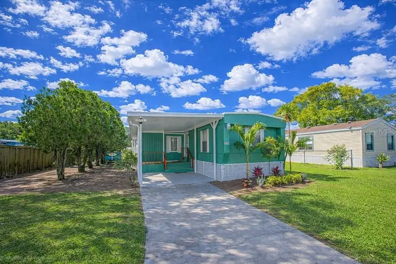 2009 Pine St, FL