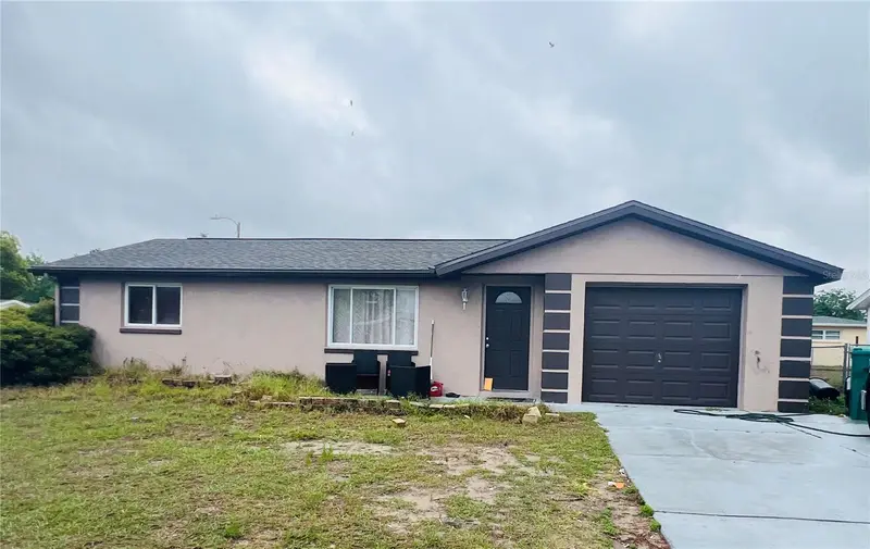 5543 Moog Rd, FL