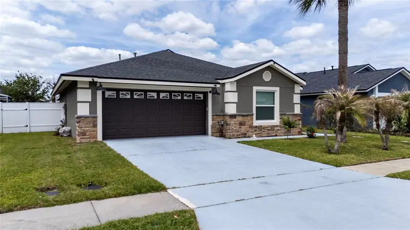 3254 Moccasin Dr, FL