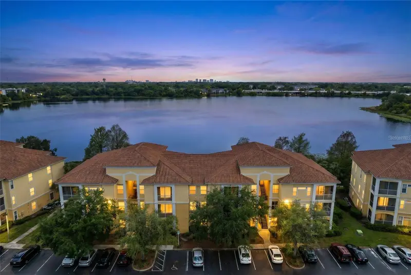 1440 Lake Shadow Cir #8305, FL