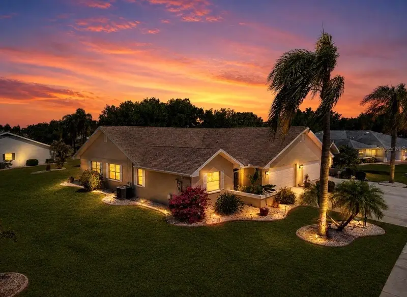 319 Linger Ln, FL