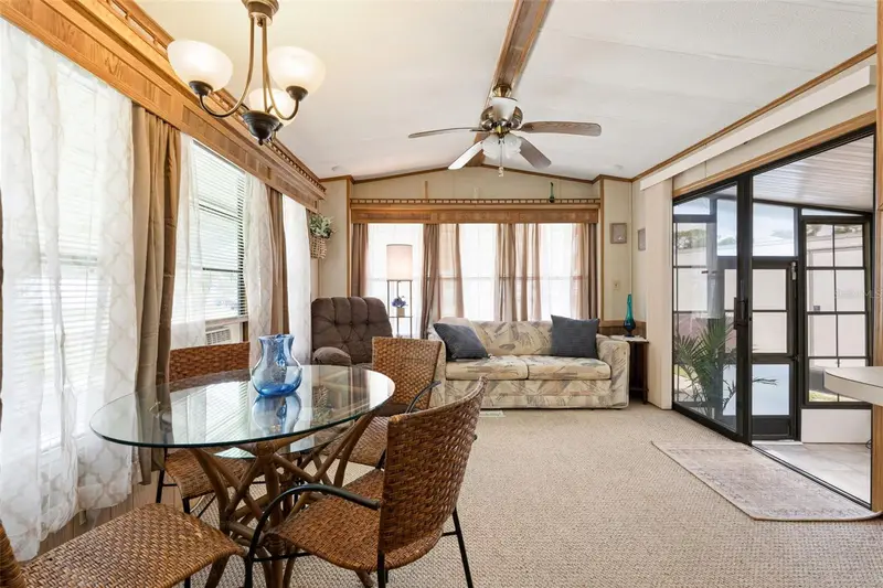 1703 N Manatee Loop, FL